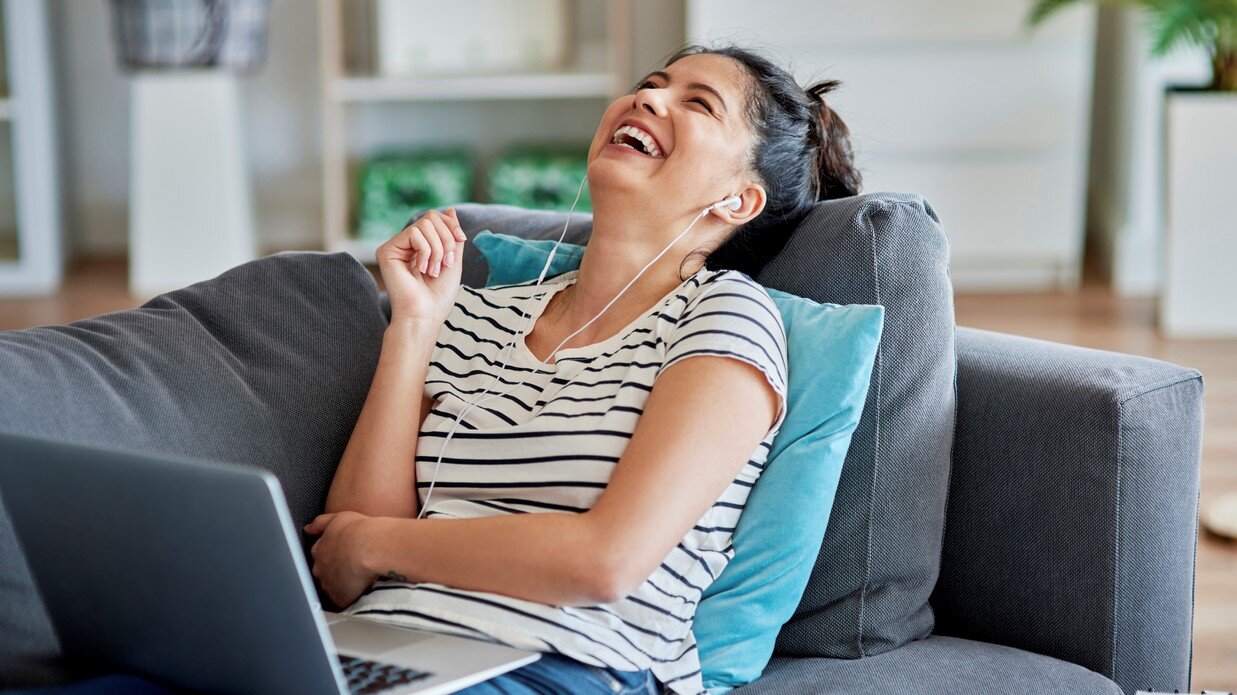 Make Them Laugh: How to Tell a Joke on Zoom